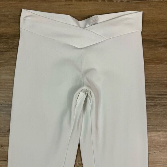 Celestial Bodiez Womens L Crossover Waist Booty Scrunch Leggings Solid White New - Picture 2 of 8